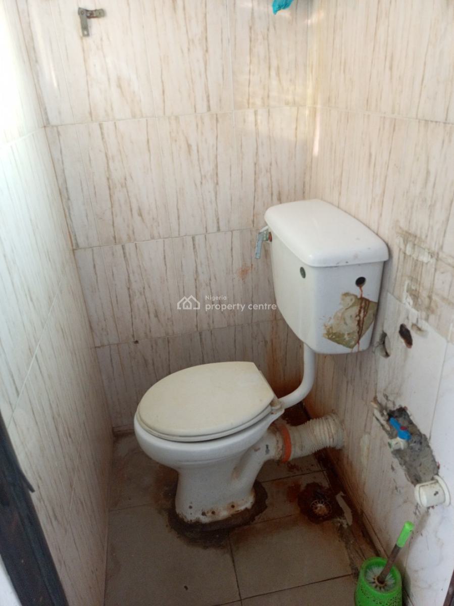 Spacious Shop with Private Toilet Along Ado Road(upstairs), Ado Road, Ado, Ajah, Lagos, Shop for Rent