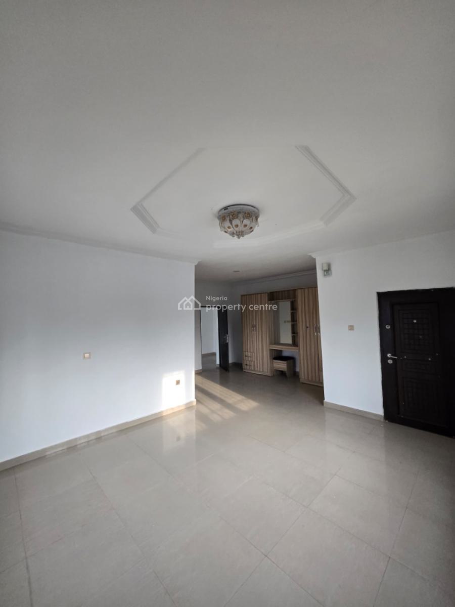 a Beautifully Built 4-bedroom Duplex with a 1-room Bq, Located in Kolapo Ishola Gra, Ibadan., Ibadan, Oyo, Detached Duplex for Sale