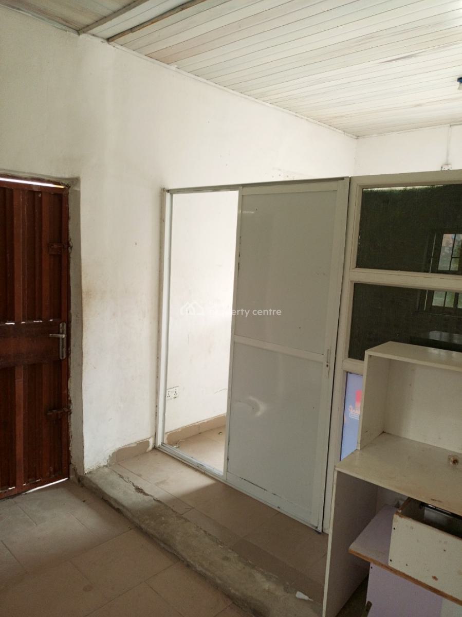Spacious Shop in an Estate, Rockstone Estate, Badore, Ajah, Lagos, Shop for Rent