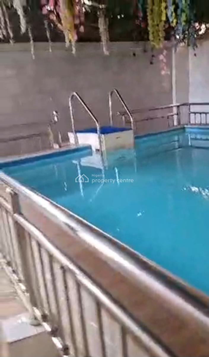 Fully Furnished  6bedroom Detached House + Swimmingpool,, Surulere, Surulere, Lagos, Detached Duplex for Sale
