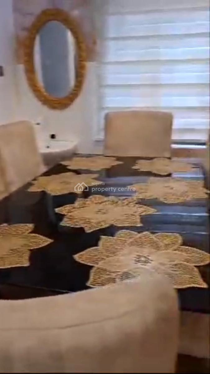 Fully Furnished  6bedroom Detached House + Swimmingpool,, Surulere, Surulere, Lagos, Detached Duplex for Sale