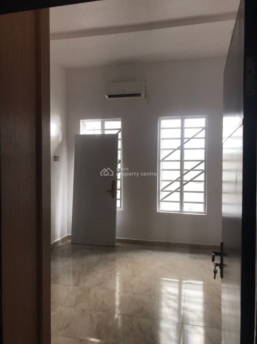 Luxury 4 Bedroom Duplex with Excellent Facilities, Osapa, Lekki, Lagos, Semi-detached Duplex for Rent