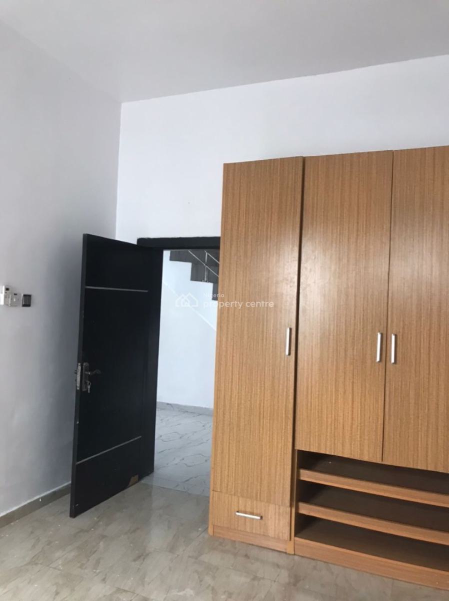 Luxury 4 Bedroom Duplex with Excellent Facilities, Osapa, Lekki, Lagos, Semi-detached Duplex for Rent