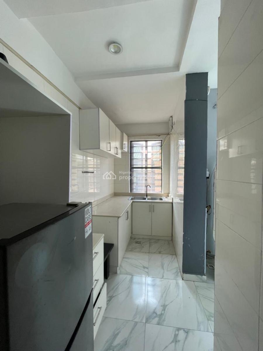 Elegantly Designed 2 Bedroom Apartment, Igbo Efon, Lekki, Lagos, Flat / Apartment for Sale