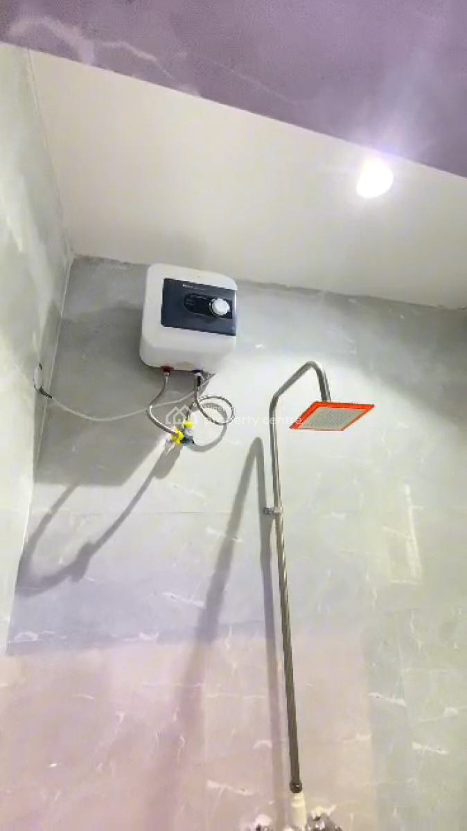 Newly Build Executive  Mini Flat for Long Lease, Adekunle, Yaba, Lagos, Flat / Apartment for Rent