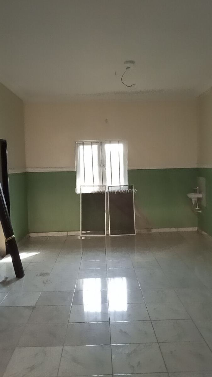 Just Out Spacious 3 Bedroom on The Ground Floor with Store, Deeper Life, Ogombo, Ajah, Lagos, Flat / Apartment for Rent