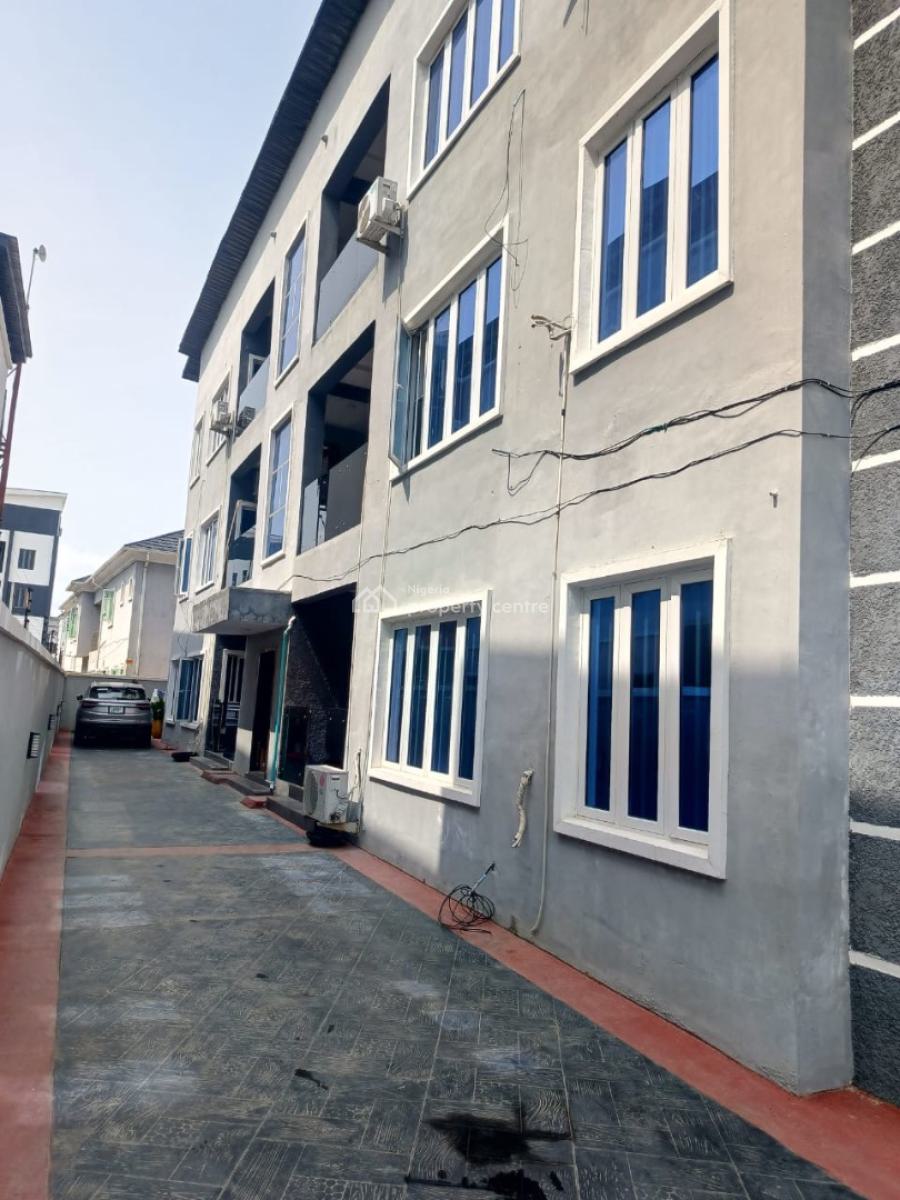 Well Maintained 3 Bedroom Apartment, Salem, Ikate Elegushi, Lekki, Lagos, Flat / Apartment for Rent
