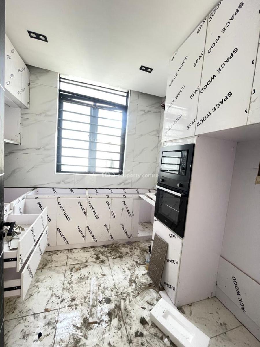 These Beautifully Built 1 Bedroom Apartment, Ologolo, Lekki, Lagos, Flat / Apartment for Sale