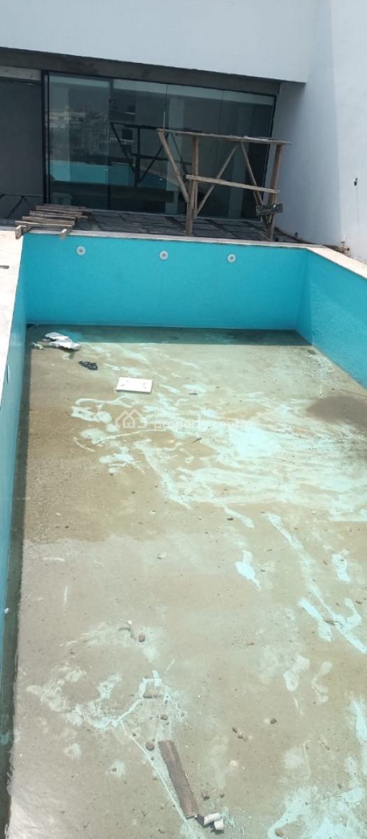 Fully Serviced with Top Notch Service and Fantastic Facilities, Rhs, Lekki Phase 1, Lekki, Lagos, Mini Flat (room and Parlour) for Sale