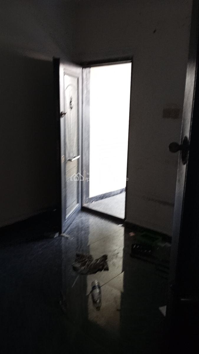 Recently Vacated Miniflat on 1st Floor Left with a Balcony, Ogombo, Ajah, Lagos, Mini Flat (room and Parlour) for Rent