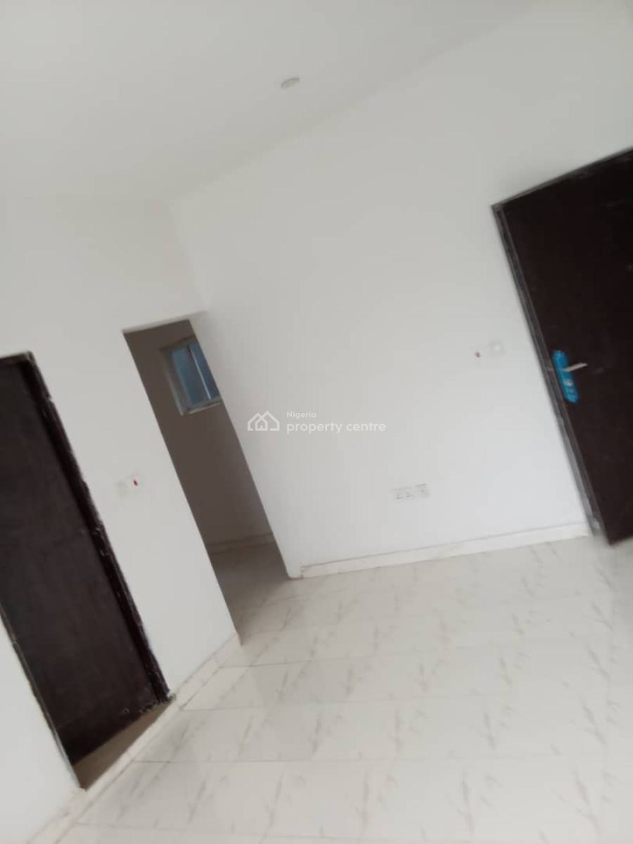 4 Bedroom Terrace Duplex on 2 Floors, Oasis Court, Abijo Gra, Abijo, Lekki, Lagos, Terraced Duplex for Rent