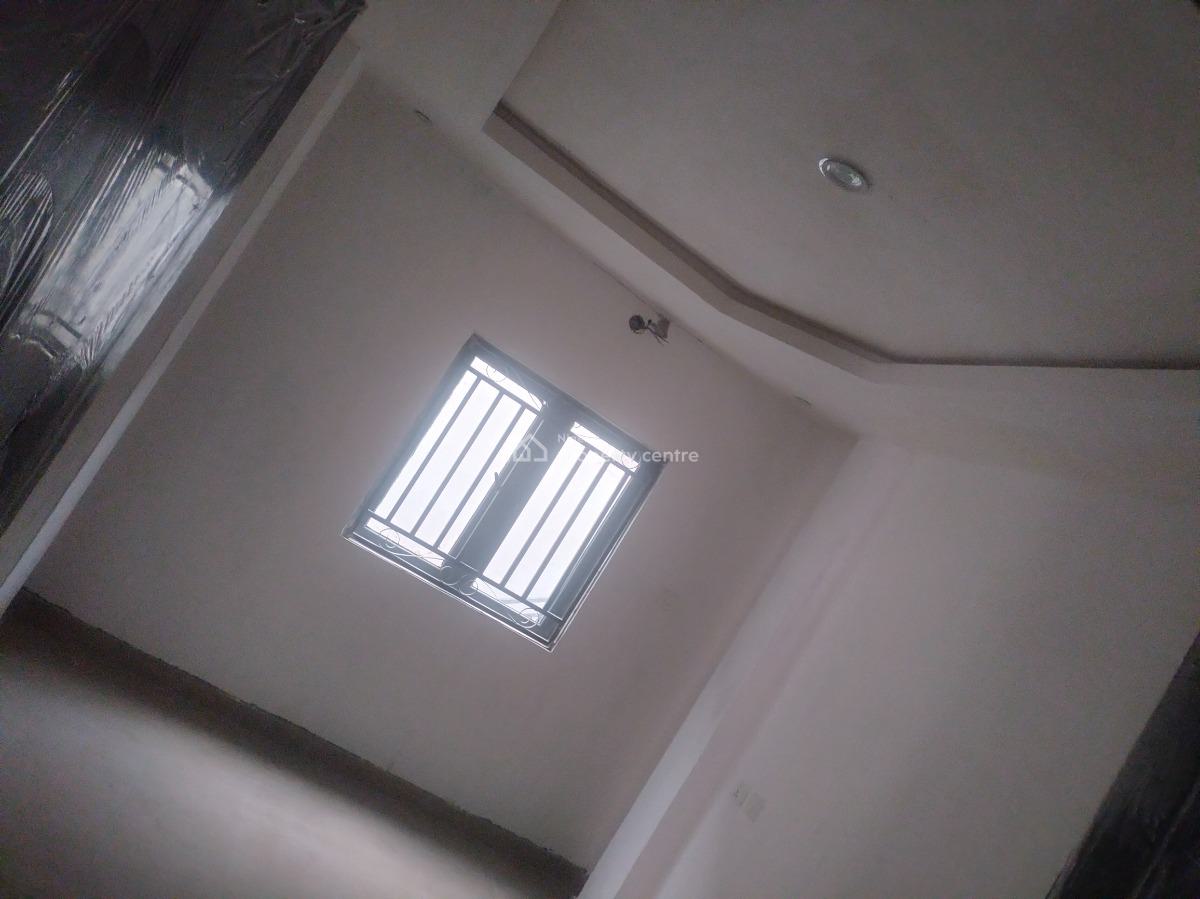 Lovely 2bed in a Serene Location Close to The Bustop, Ketu , Its Accesible to 3 Major Bustops and Trekkable, Alapere, Ketu, Lagos, Flat / Apartment for Rent