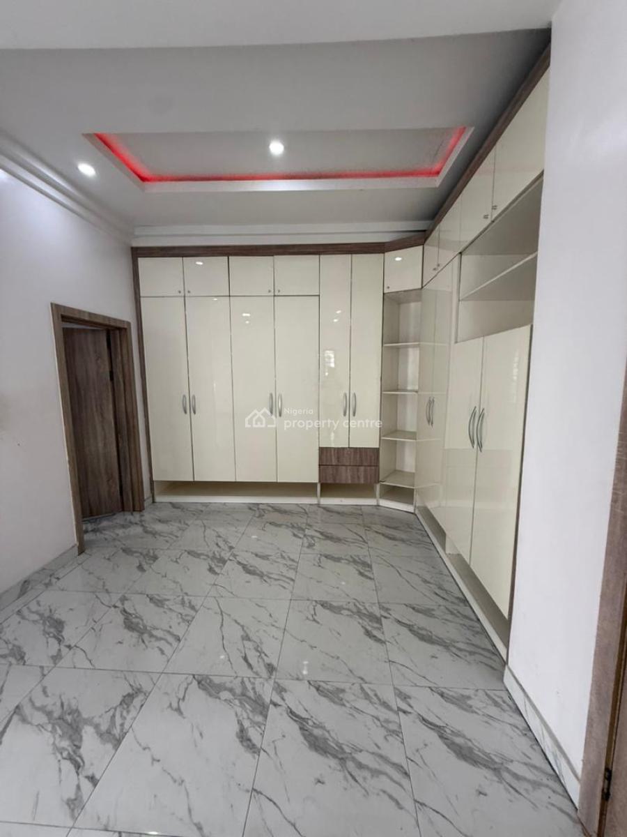 Self Contain Masters, Gra, Ikota, Lekki, Lagos, Self Contain (single Rooms) for Rent