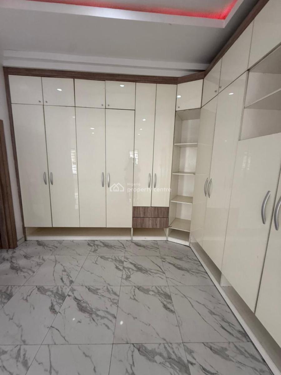 Self Contain Masters, Gra, Ikota, Lekki, Lagos, Self Contain (single Rooms) for Rent