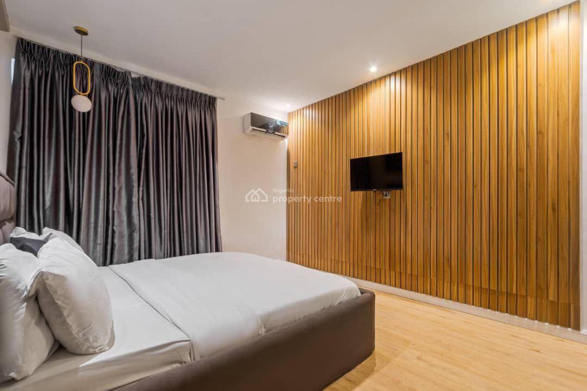 Luxury 3-bedroom Waterfront Penthouse, Lekki Phase 1, Lekki, Lagos, Flat / Apartment Short Let