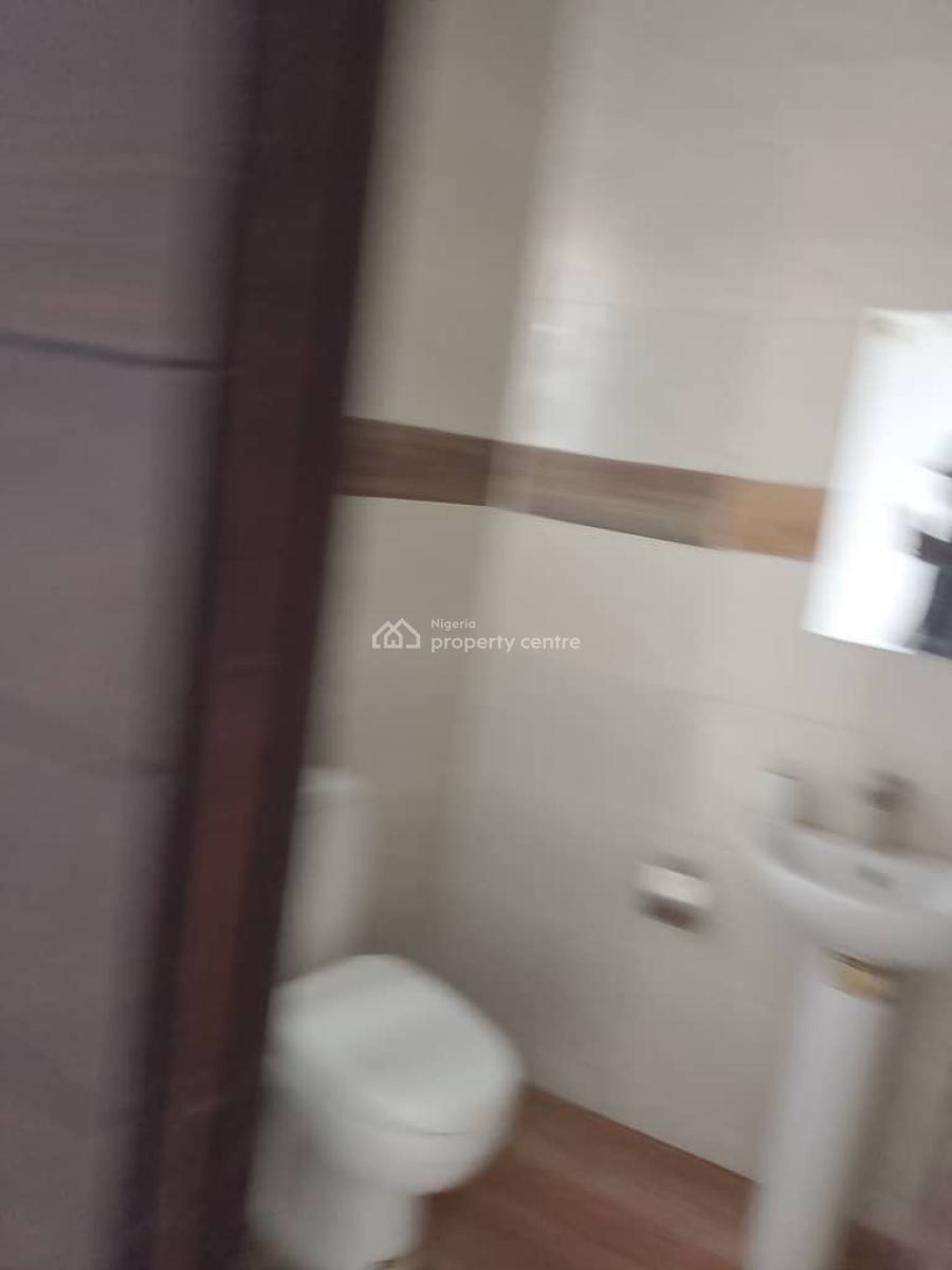 Two Bedroom Aparment, Ologolo, Lekki, Lagos, Flat / Apartment for Rent