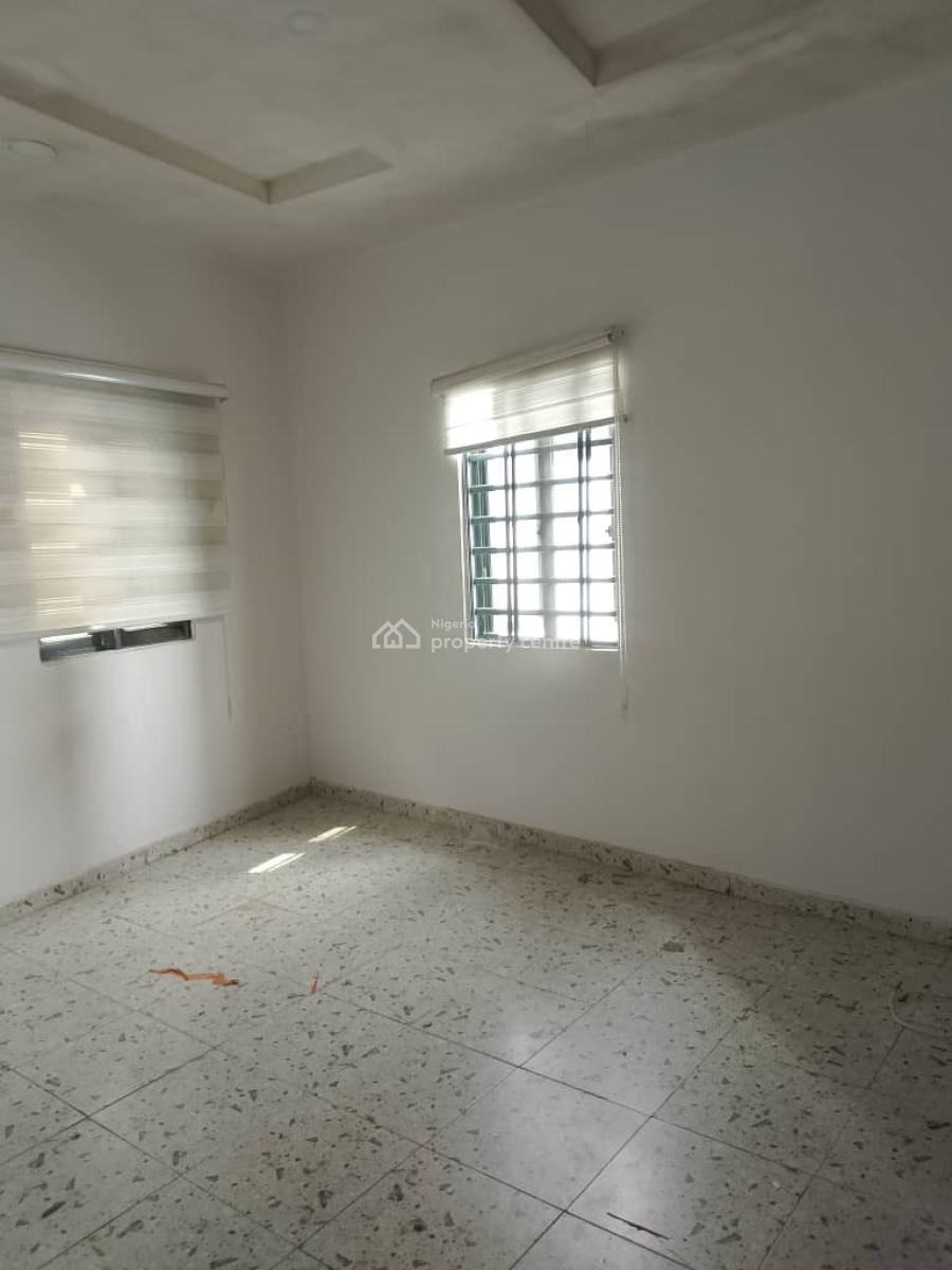 Two Bedroom Aparment, Ologolo, Lekki, Lagos, Flat / Apartment for Rent