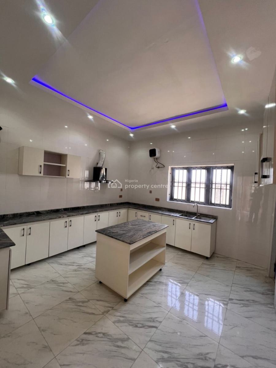 Beautiful Finished 4 Bedroom Detached Duplex with an Attached Bq, Guzape District, Abuja, Detached Duplex for Sale