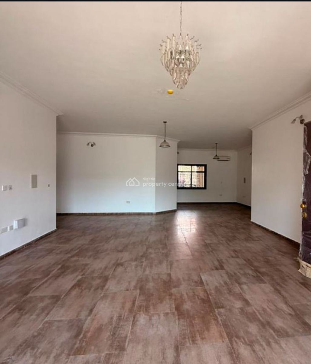 Standard 3 Bedroom Apartment with Bq, Maitama District, Abuja, Flat / Apartment for Sale