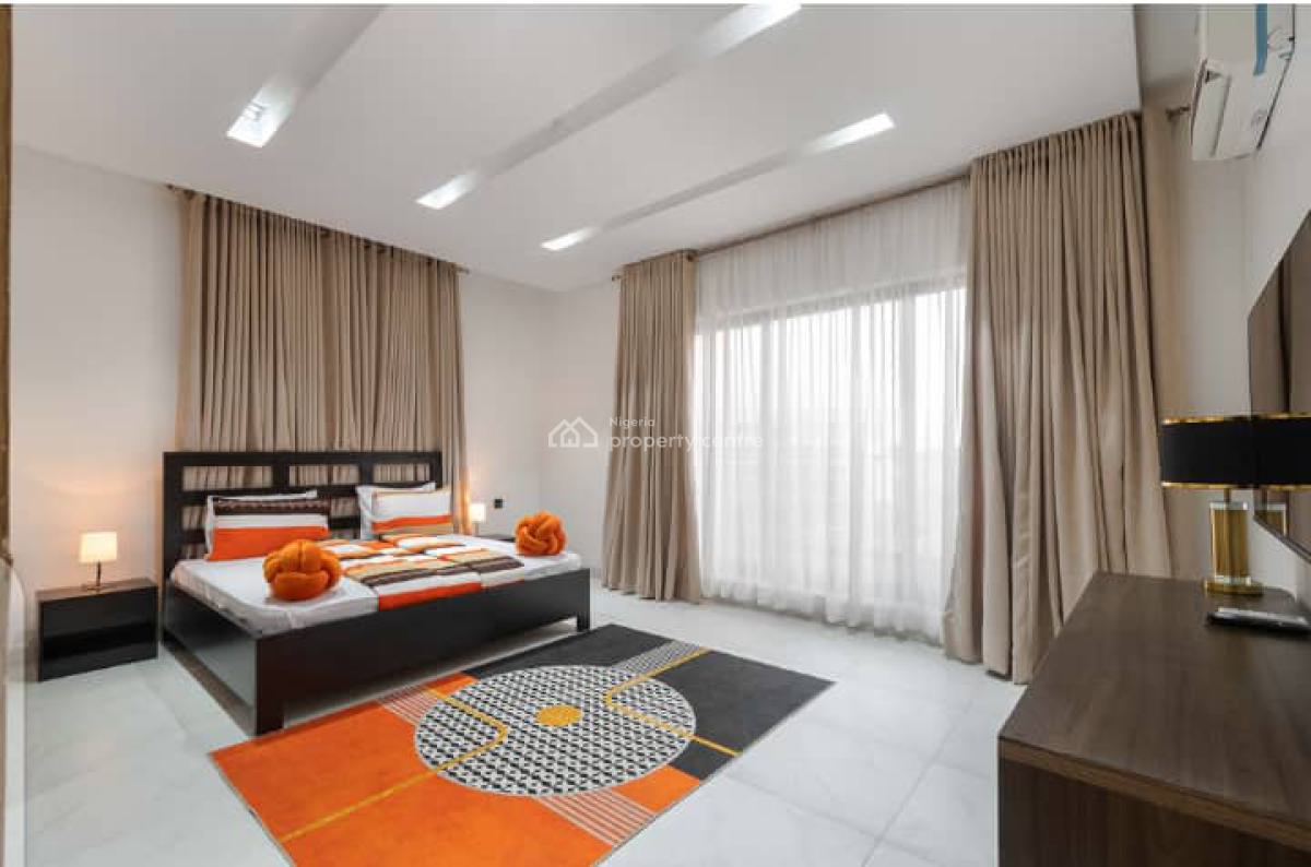 Luxury 3 Bedroom Penthouse, Off Freedom Way, Lekki Phase 1, Lekki, Lagos, House Short Let