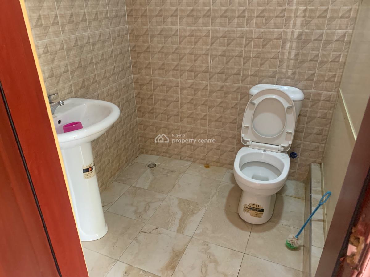 Self Contain (studio Apartment), Paradise 3 Estate Chevron Drive, Lekki, Lagos, Self Contain (single Rooms) for Rent