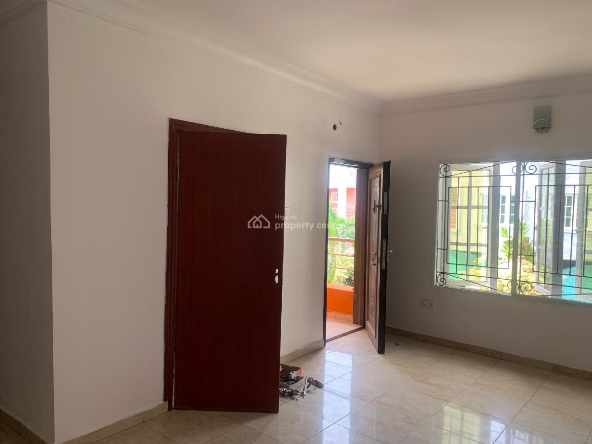 Self Contain (studio Apartment), Paradise 3 Estate Chevron Drive, Lekki, Lagos, Self Contain (single Rooms) for Rent