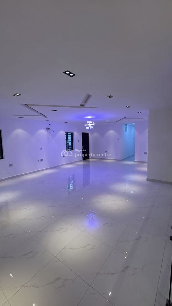 4-bedroom Fully Detached Duplex with a Room Bq, : Oluyole Estate, Ibadan, Oyo, Detached Duplex for Sale