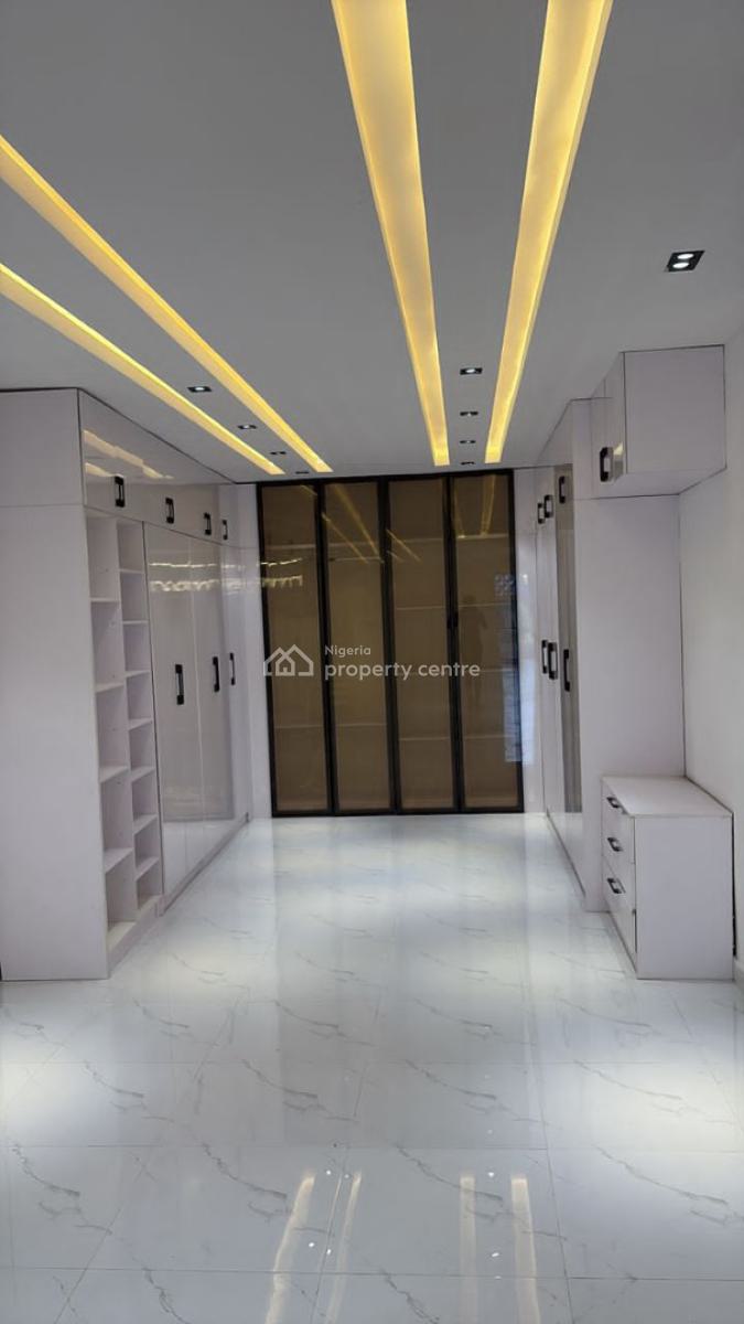 4-bedroom Fully Detached Duplex with a Room Bq, : Oluyole Estate, Ibadan, Oyo, Detached Duplex for Sale