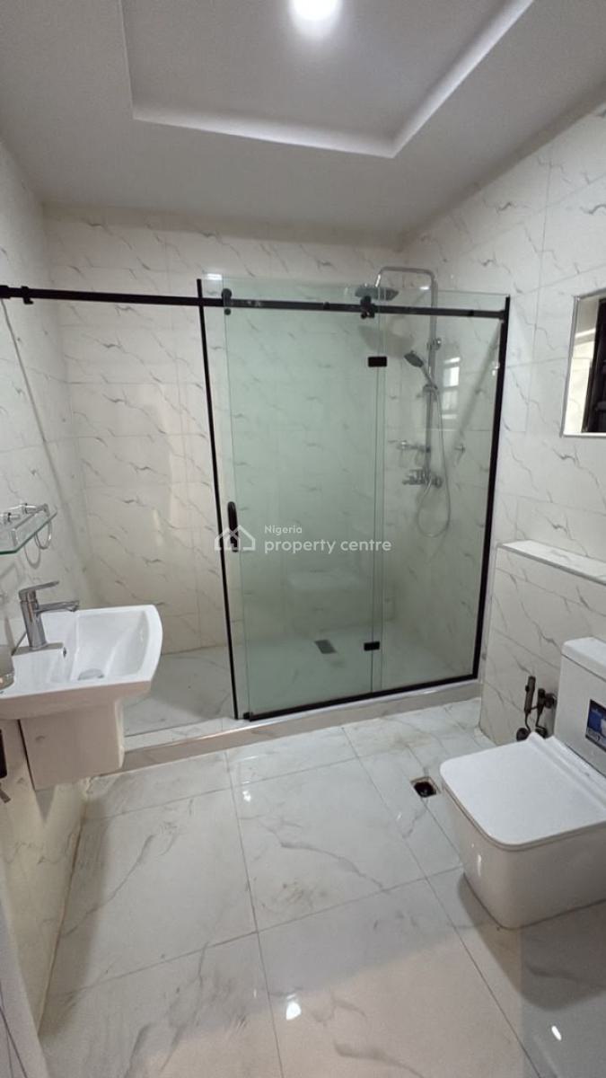 4-bedroom Fully Detached Duplex with a Room Bq, : Oluyole Estate, Ibadan, Oyo, Detached Duplex for Sale