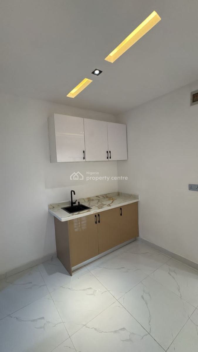 4-bedroom Fully Detached Duplex with a Room Bq, : Oluyole Estate, Ibadan, Oyo, Detached Duplex for Sale