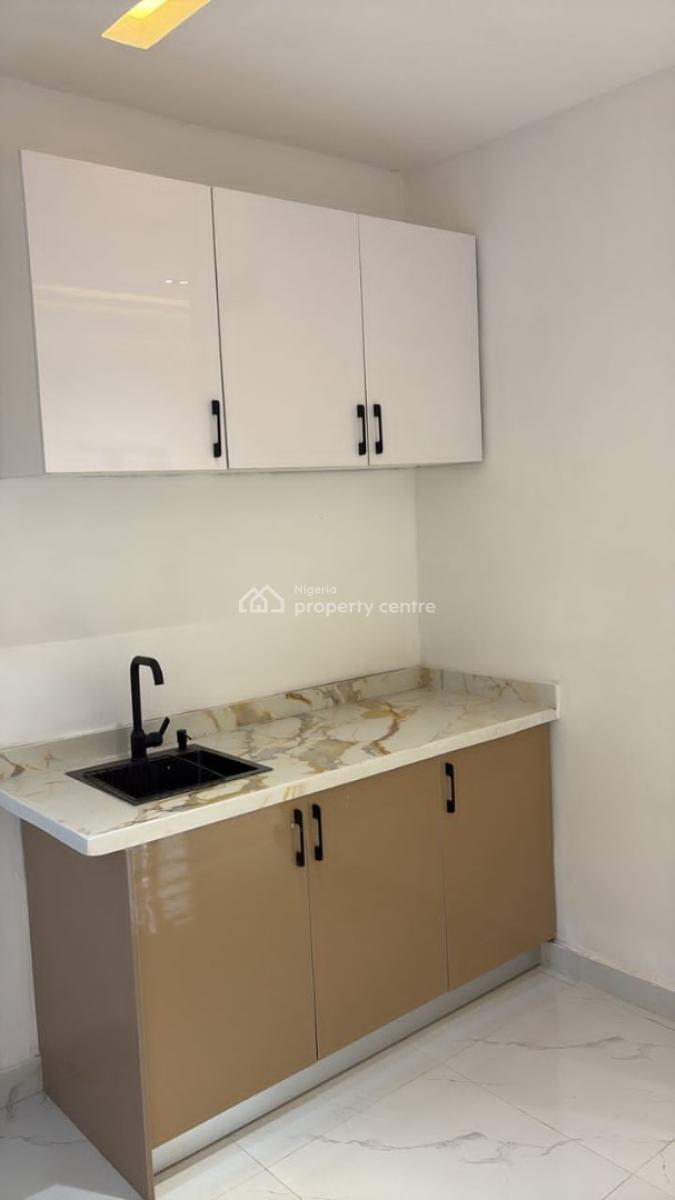 4-bedroom Fully Detached Duplex with a Room Bq, : Oluyole Estate, Ibadan, Oyo, Detached Duplex for Sale