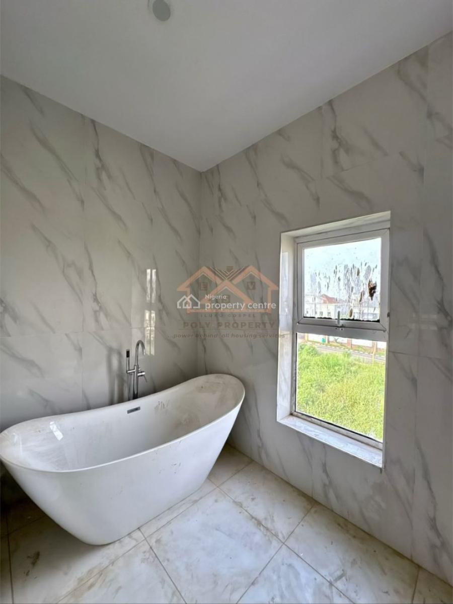 Fully Detached 4-bedroom Triplex with a Room Bq, Kolapo Ishola Gra, Akobo, Ibadan, Oyo, Detached Duplex for Sale