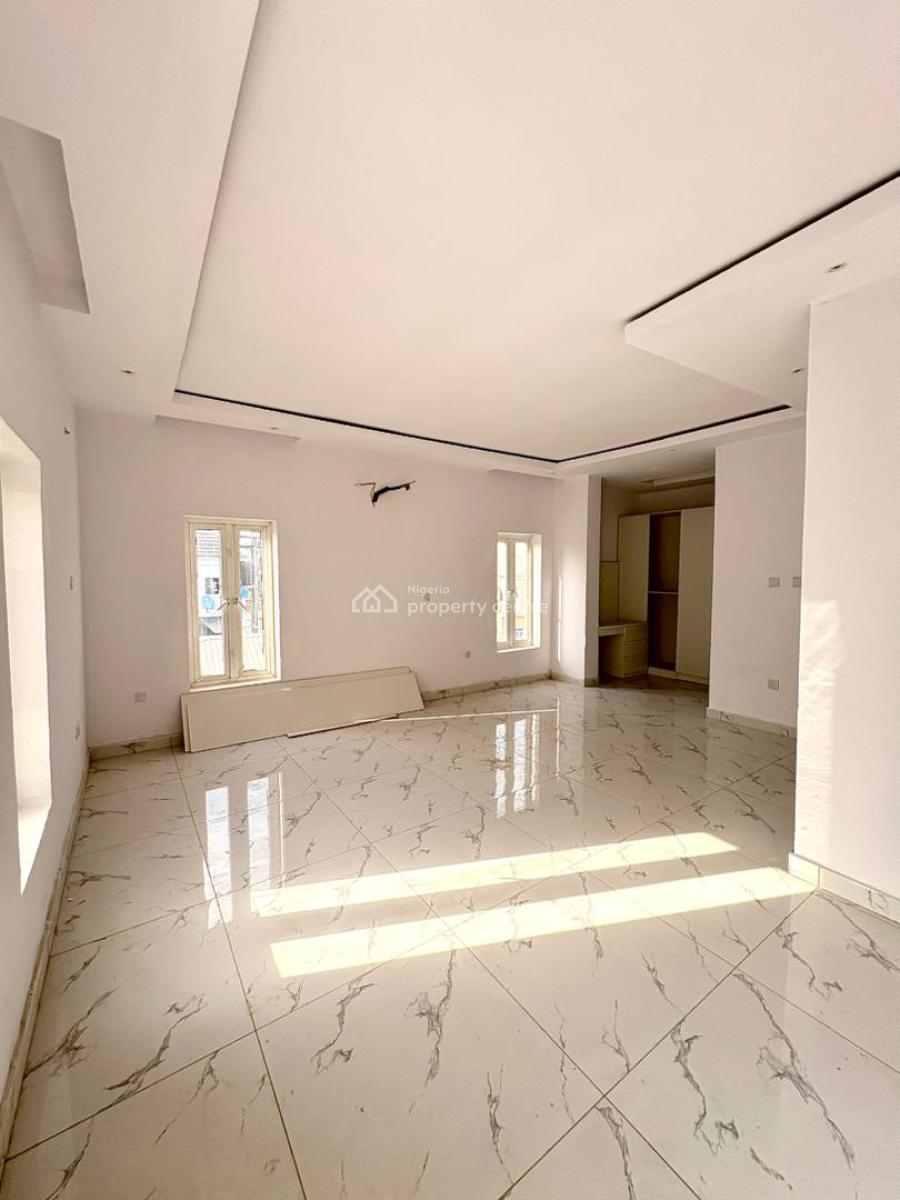 Fully Detached 4-bedroom Triplex with a Room Bq, Kolapo Ishola Gra, Akobo, Ibadan, Oyo, Detached Duplex for Sale