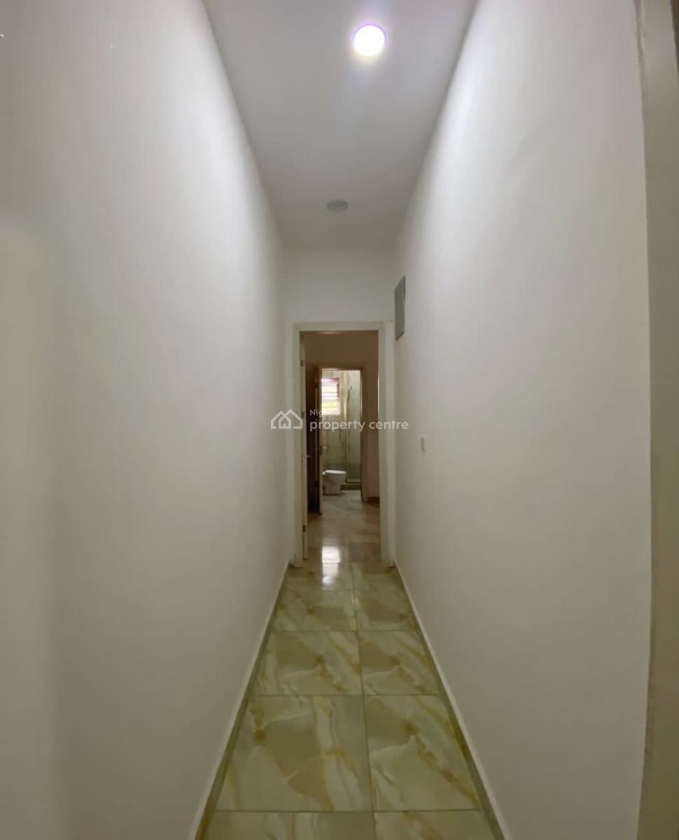 Massive and Spacious Semi Masters Bedroom Upstairs, Vgc, Lekki, Lagos, Self Contain (single Rooms) for Rent