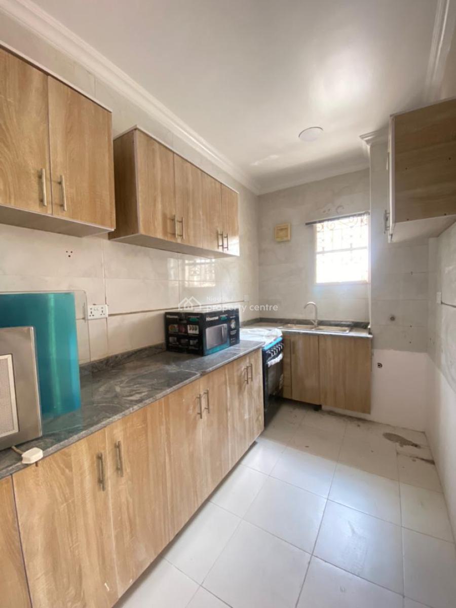 Serviced 1, 2 & 3-bedroom Apartments with Inclusive Power, Lekki Phase 1, Lekki, Lagos, Flat / Apartment for Rent