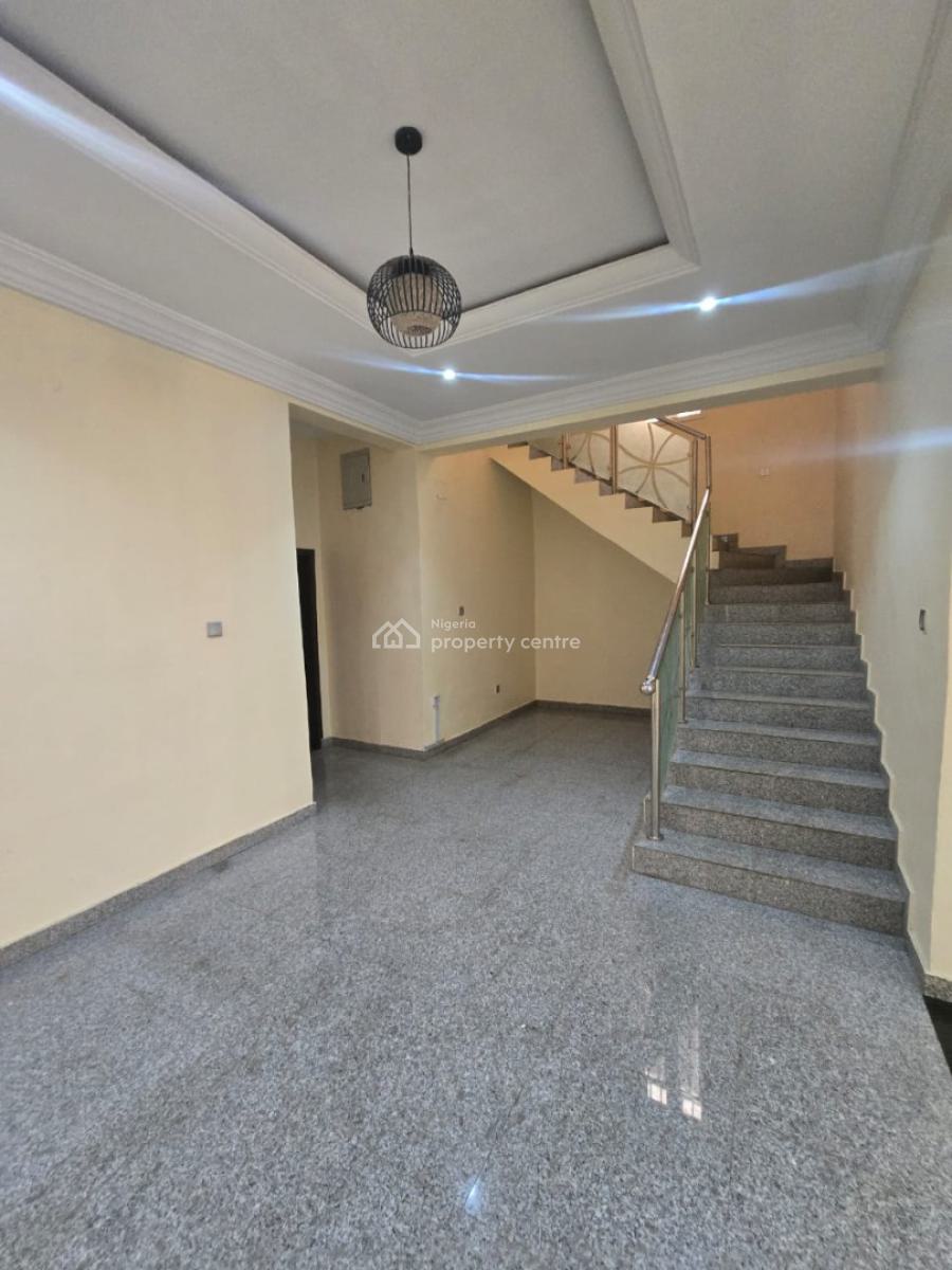 Standard 4 Bbedrooms Detached Duplex with Bq, Gra Phase 2, Magodo, Lagos, Detached Duplex for Rent