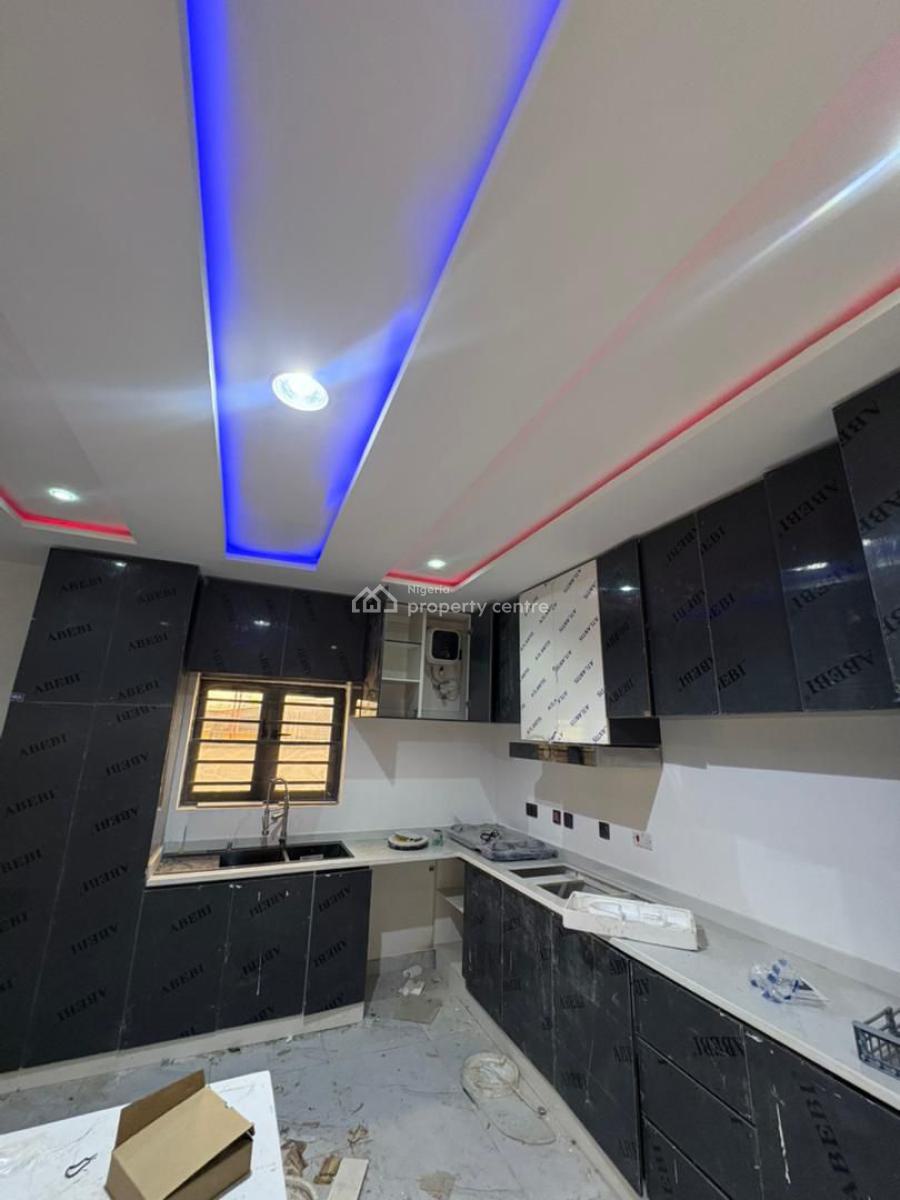 Fully Detached 5 Bedroom Duplex with Penthouse Plus Bq, Location: Oluyole ,ibadan, Ibadan, Oyo, Detached Duplex for Sale