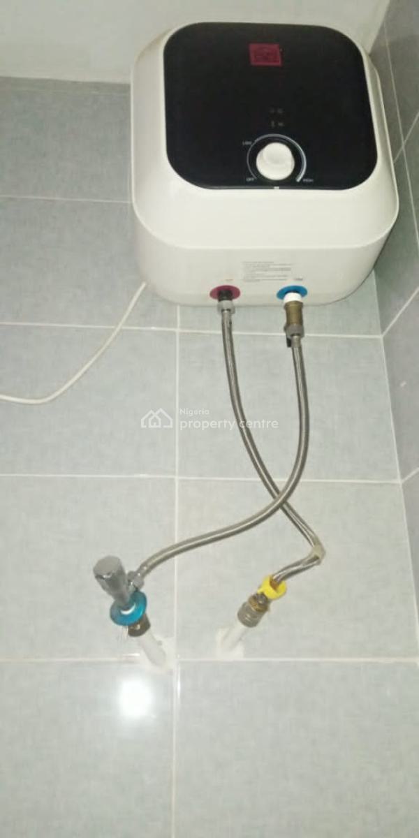 Well Finished One Bedrooms Flat, Gwarimpa Extension, Efab Queens, Gwarinpa, Abuja, Mini Flat (room and Parlour) for Rent