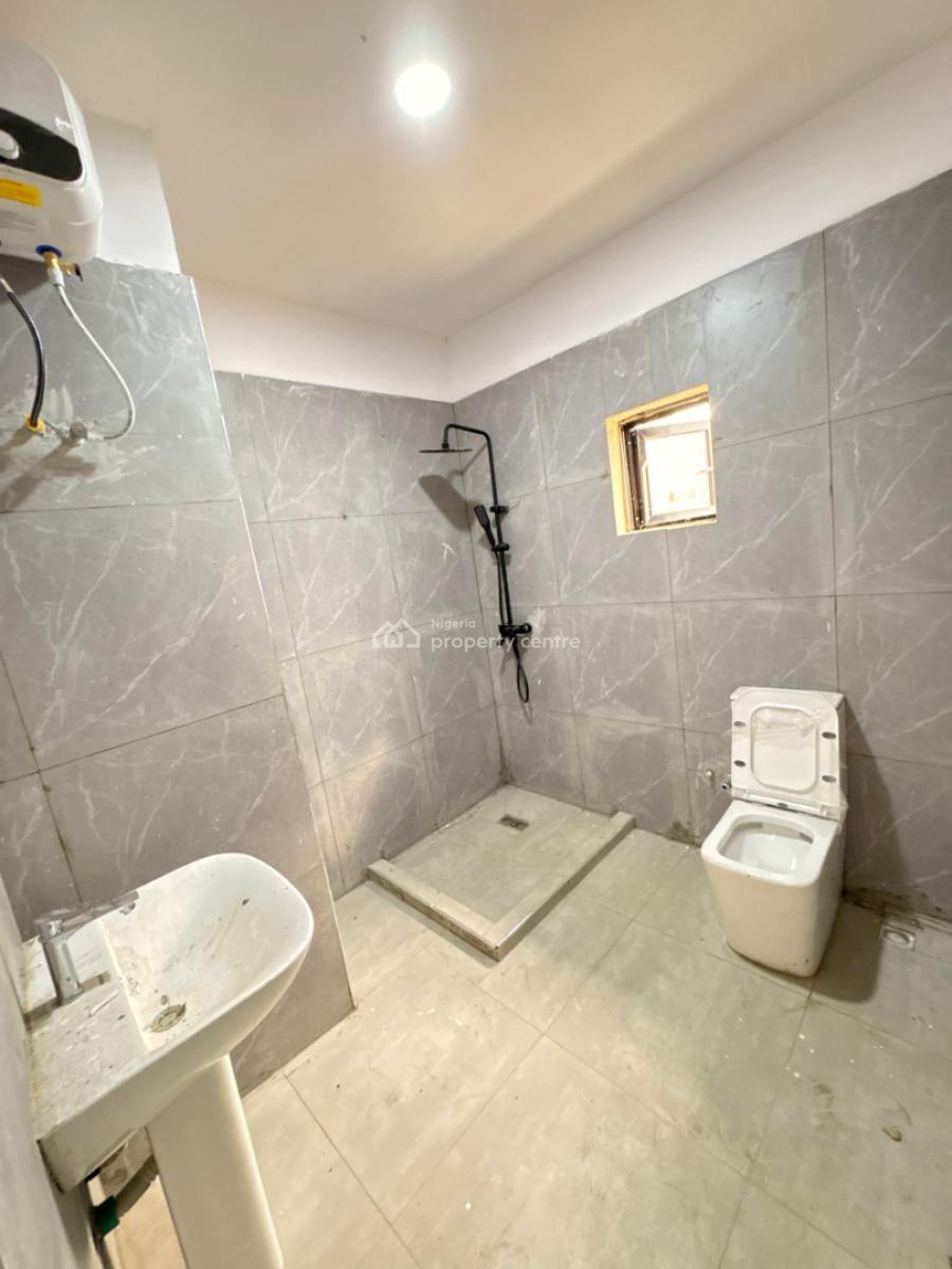 Fully Detached 4-bedroom Duplex with 1 Room Bq, Alalubosa Gra, Ibadan, Oyo, Detached Duplex for Sale