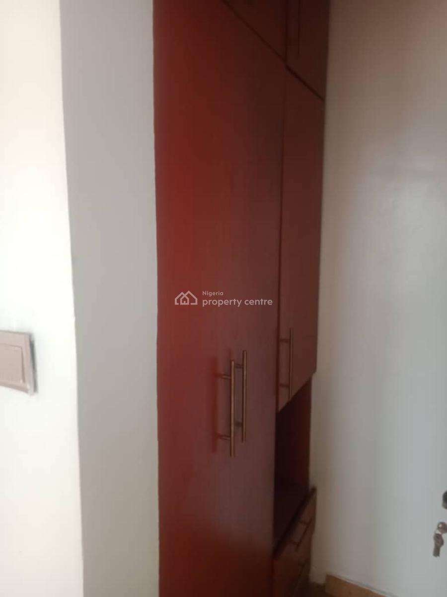 3 Bedroom Flat Upstairs, Salem, Lekki, Lagos, Flat / Apartment for Sale