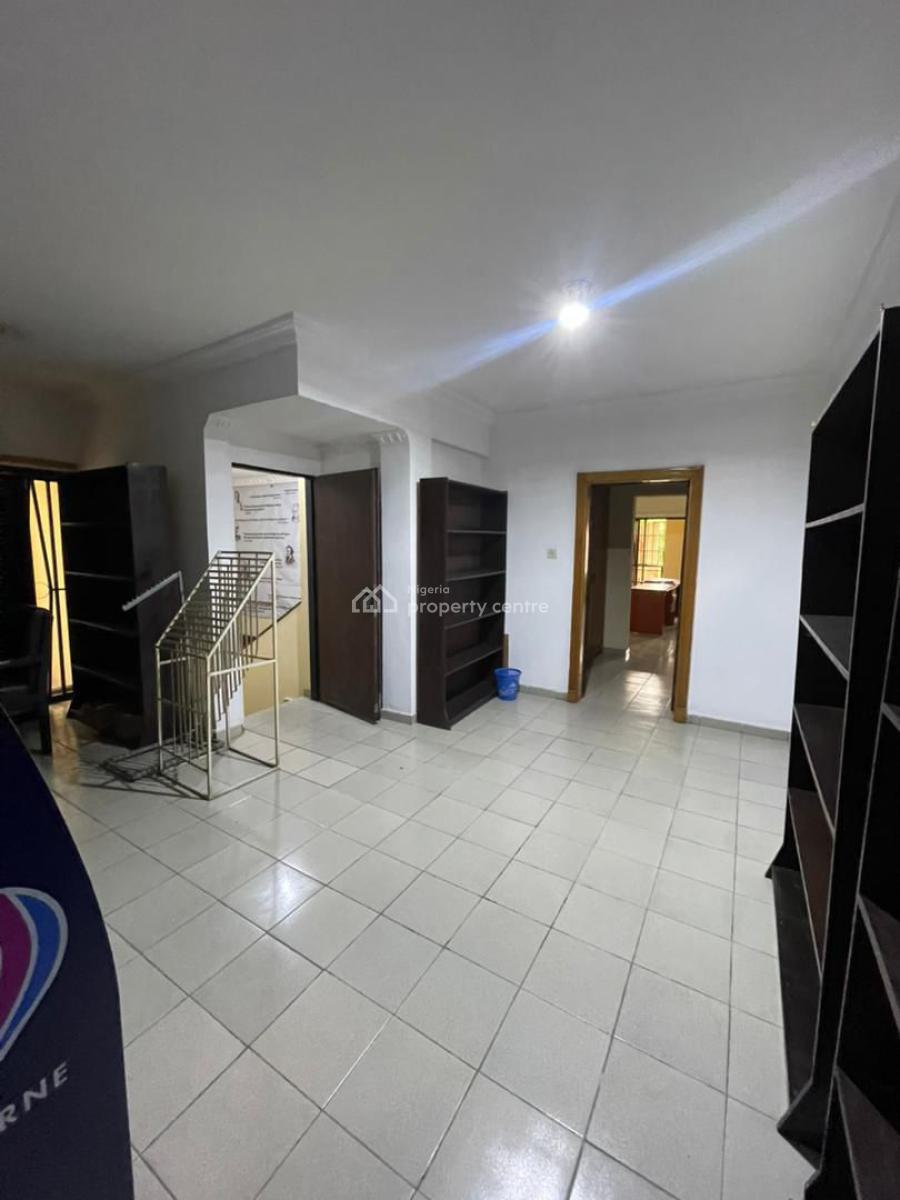 3bedroom Apartment with Bq( Office Use Only), Lekki Phase 1, Lekki, Lagos, Flat / Apartment for Rent