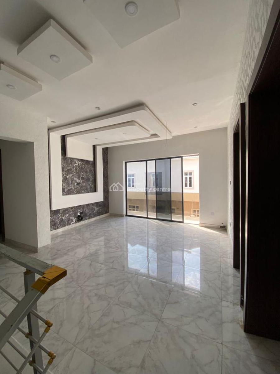 5 Bedroom Semi Detached Duplex, Victory Park Estate, Osapa, Lekki, Lagos, Semi-detached Duplex for Sale