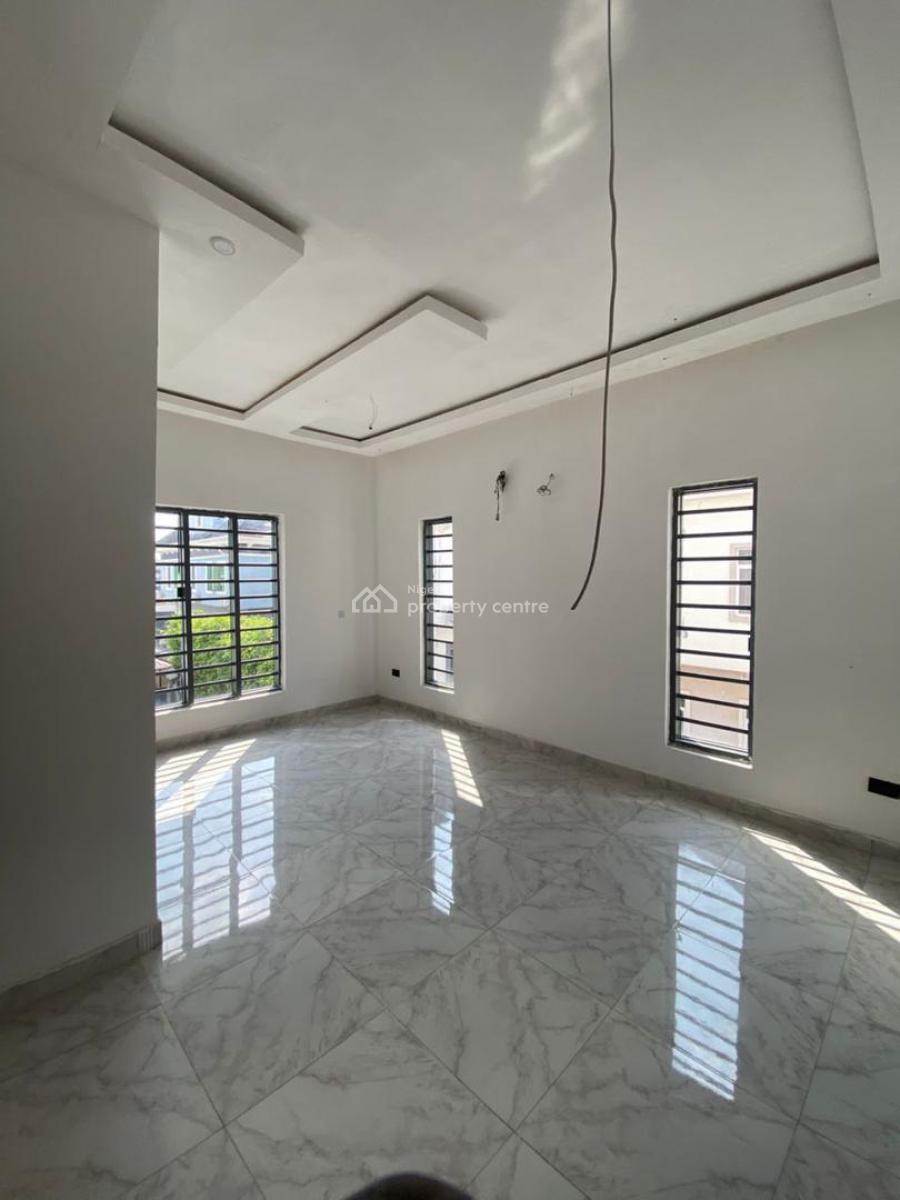 5 Bedroom Semi Detached Duplex, Victory Park Estate, Osapa, Lekki, Lagos, Semi-detached Duplex for Sale