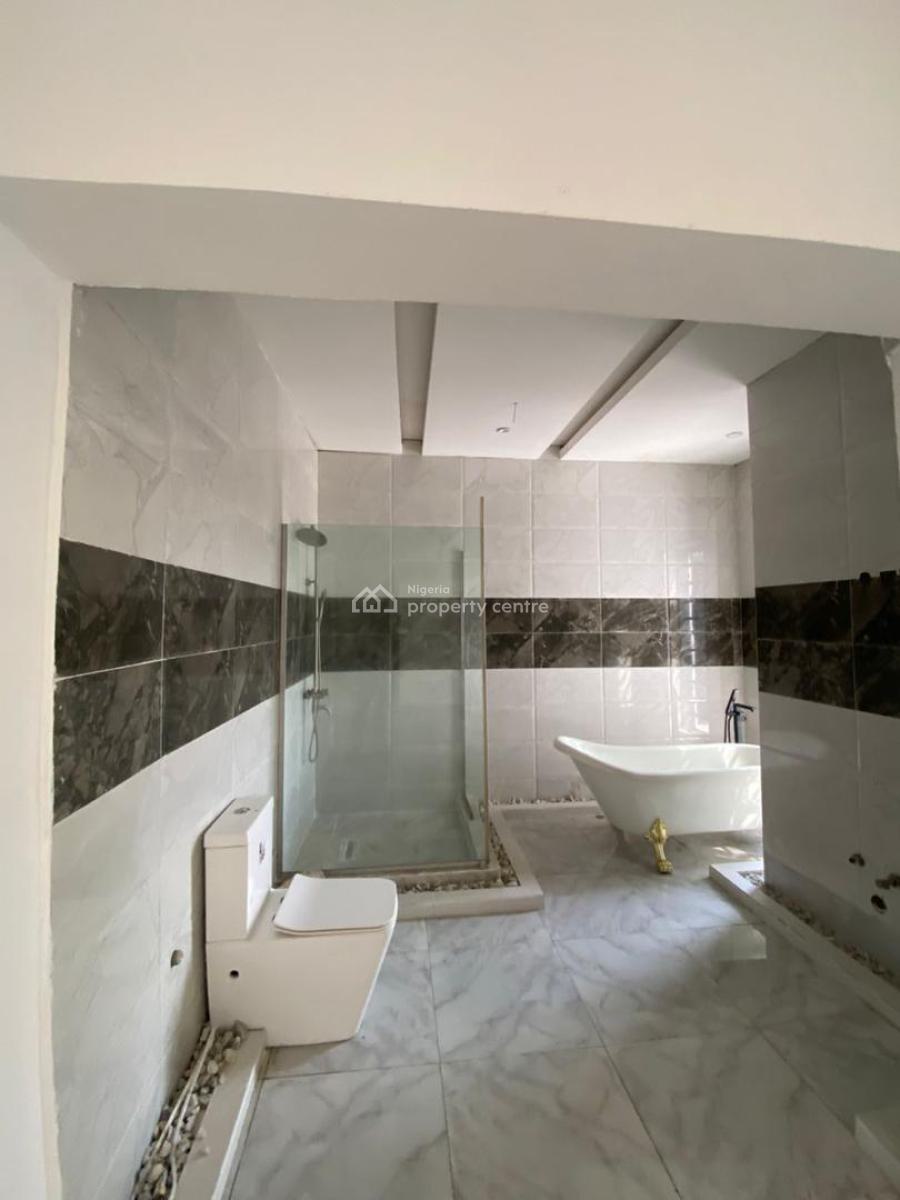 5 Bedroom Semi Detached Duplex, Victory Park Estate, Osapa, Lekki, Lagos, Semi-detached Duplex for Sale