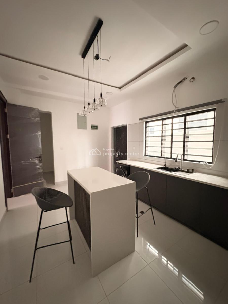 Fully Detached 5 Bedroom Triplexes with Pent Floor & Full-sized Pool, Agodi Gra, Ibadan, Oyo, Detached Duplex for Sale