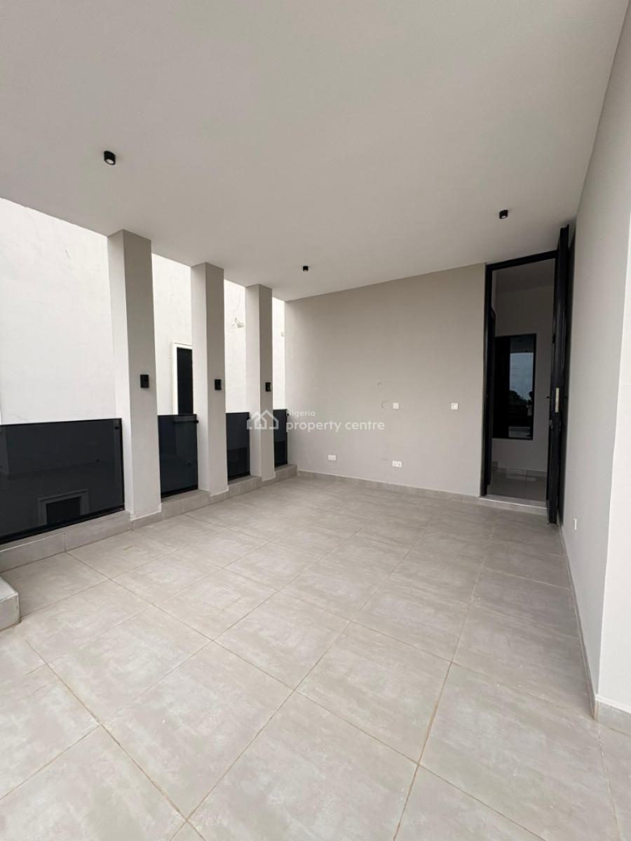 Fully Detached 5 Bedroom Triplexes with Pent Floor & Full-sized Pool, Agodi Gra, Ibadan, Oyo, Detached Duplex for Sale