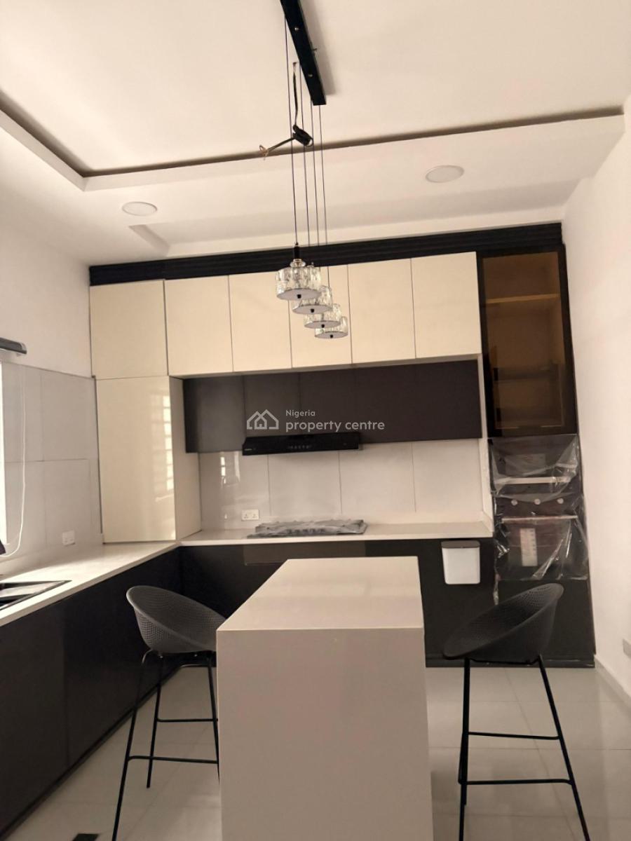 Fully Detached 5 Bedroom Triplexes with Pent Floor & Full-sized Pool, Agodi Gra, Ibadan, Oyo, Detached Duplex for Sale