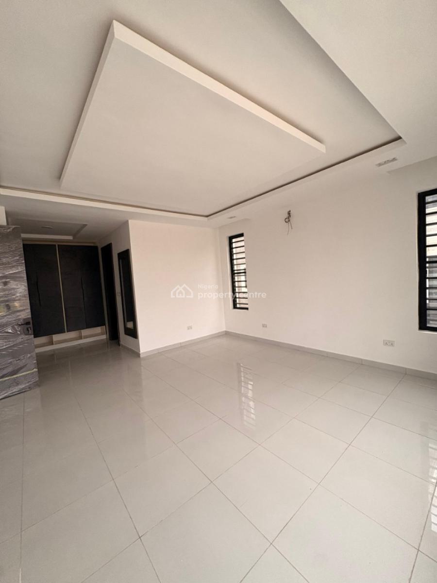 Fully Detached 5 Bedroom Triplexes with Pent Floor & Full-sized Pool, Agodi Gra, Ibadan, Oyo, Detached Duplex for Sale