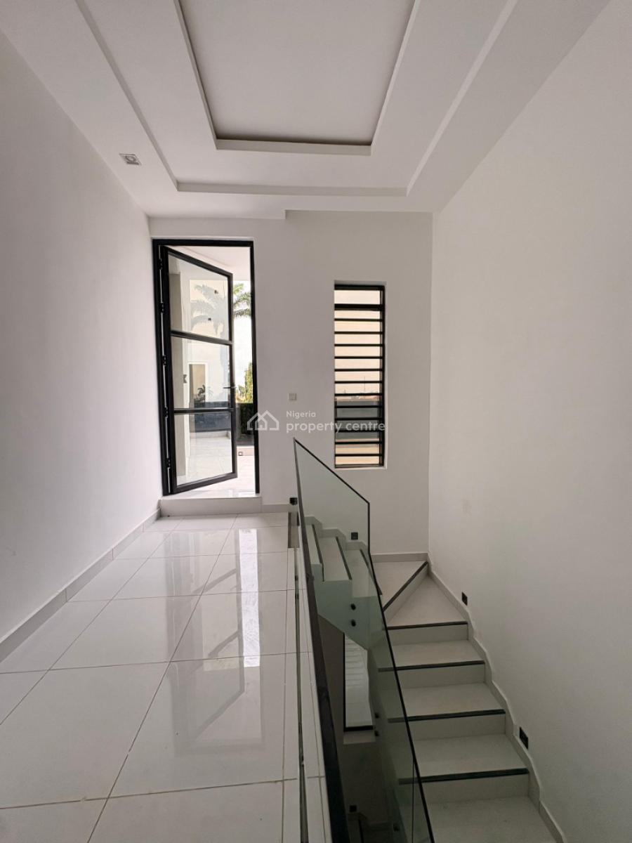 Fully Detached 5 Bedroom Triplexes with Pent Floor & Full-sized Pool, Agodi Gra, Ibadan, Oyo, Detached Duplex for Sale