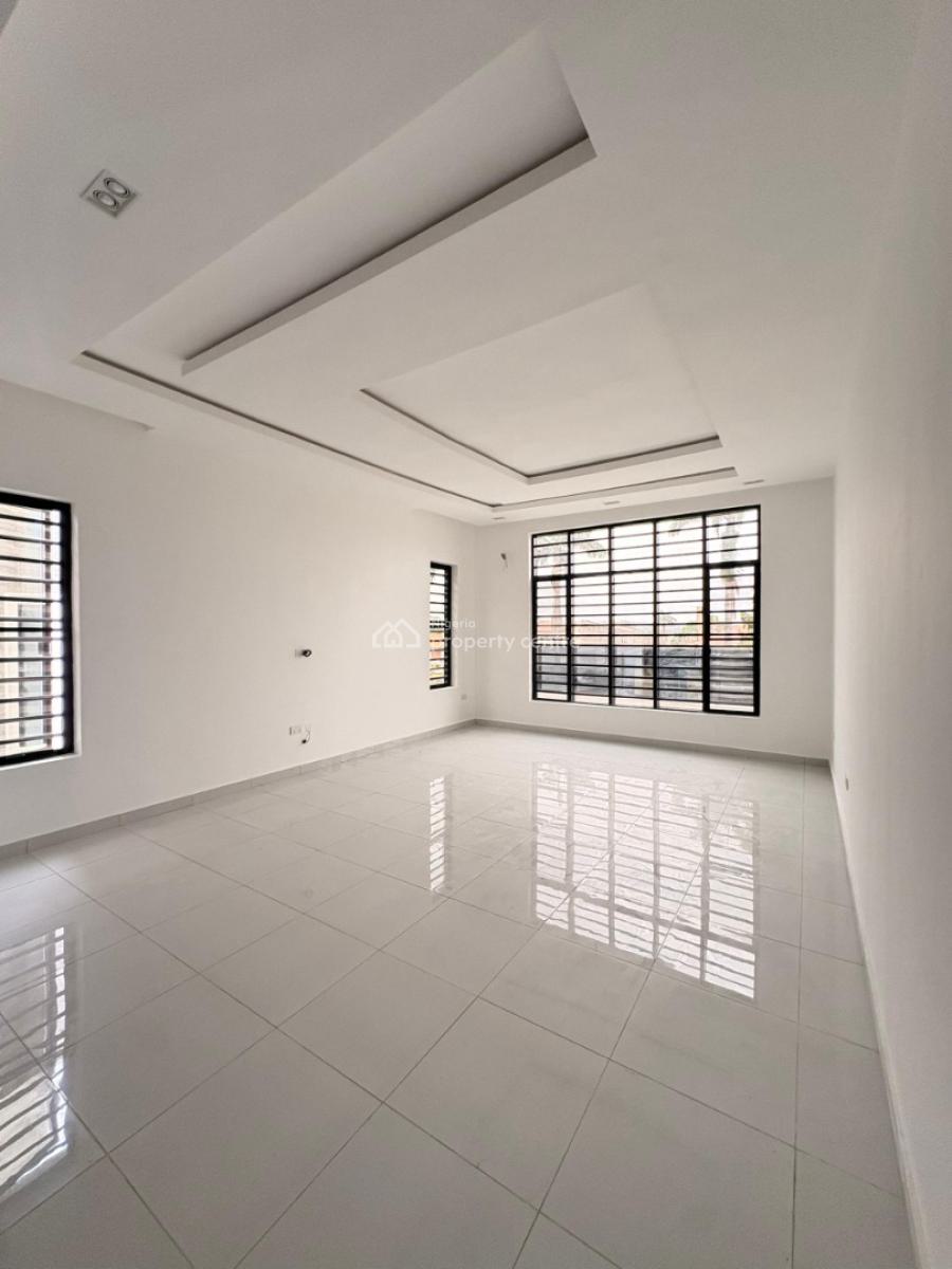 Fully Detached 5 Bedroom Triplexes with Pent Floor & Full-sized Pool, Agodi Gra, Ibadan, Oyo, Detached Duplex for Sale